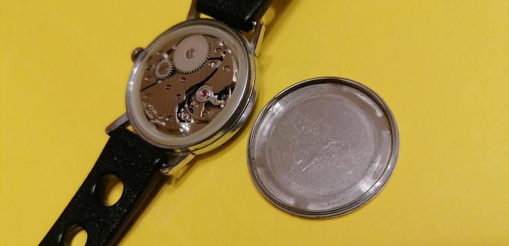 Relógio antigo corda manual Altair