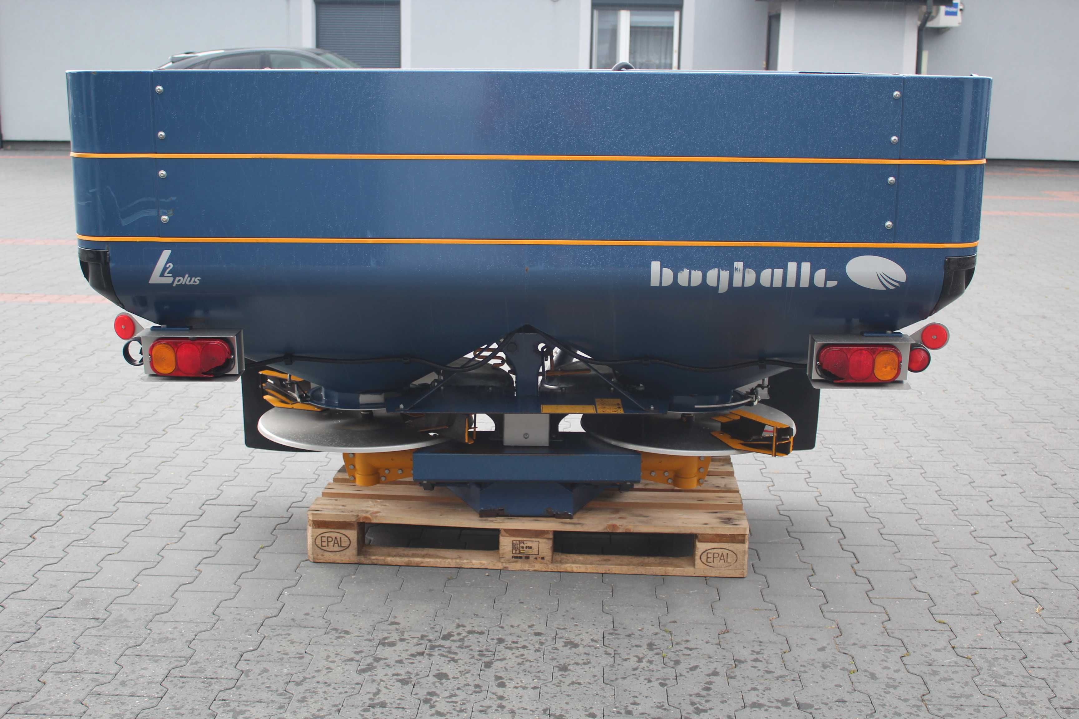 Rozsiewacz nawozów BOGBALLE  L2 Plus amazone rauch