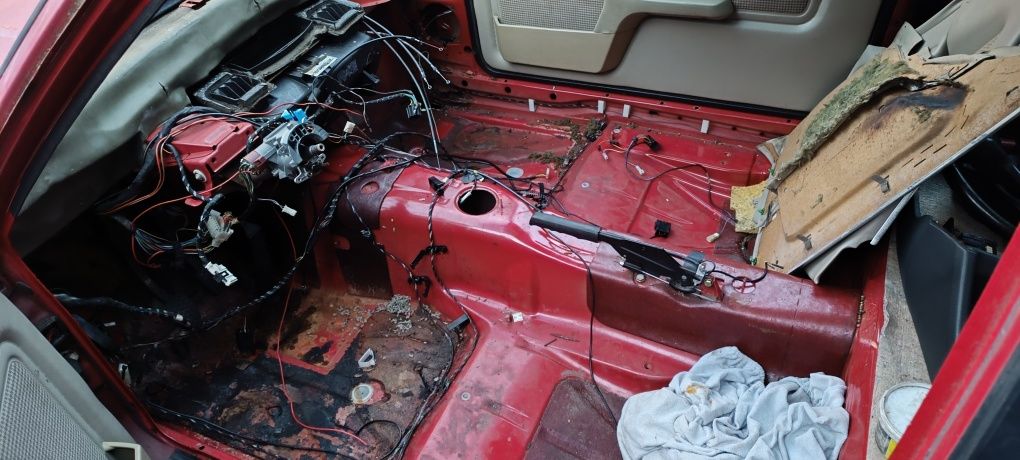 E30 325i IX gola buda z papierami zarejestrowana  E30 323 Coupe wąska