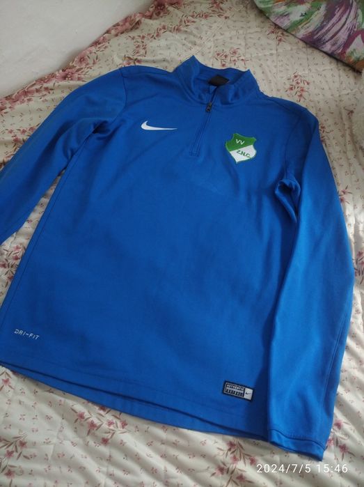 Спортивна Nike кофта