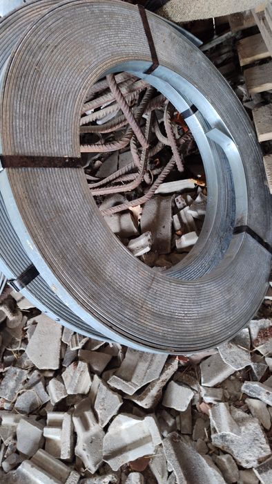 Bednarka ocynkowana 30x4