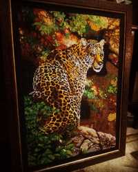Продам картину вышитую бисером Леопард