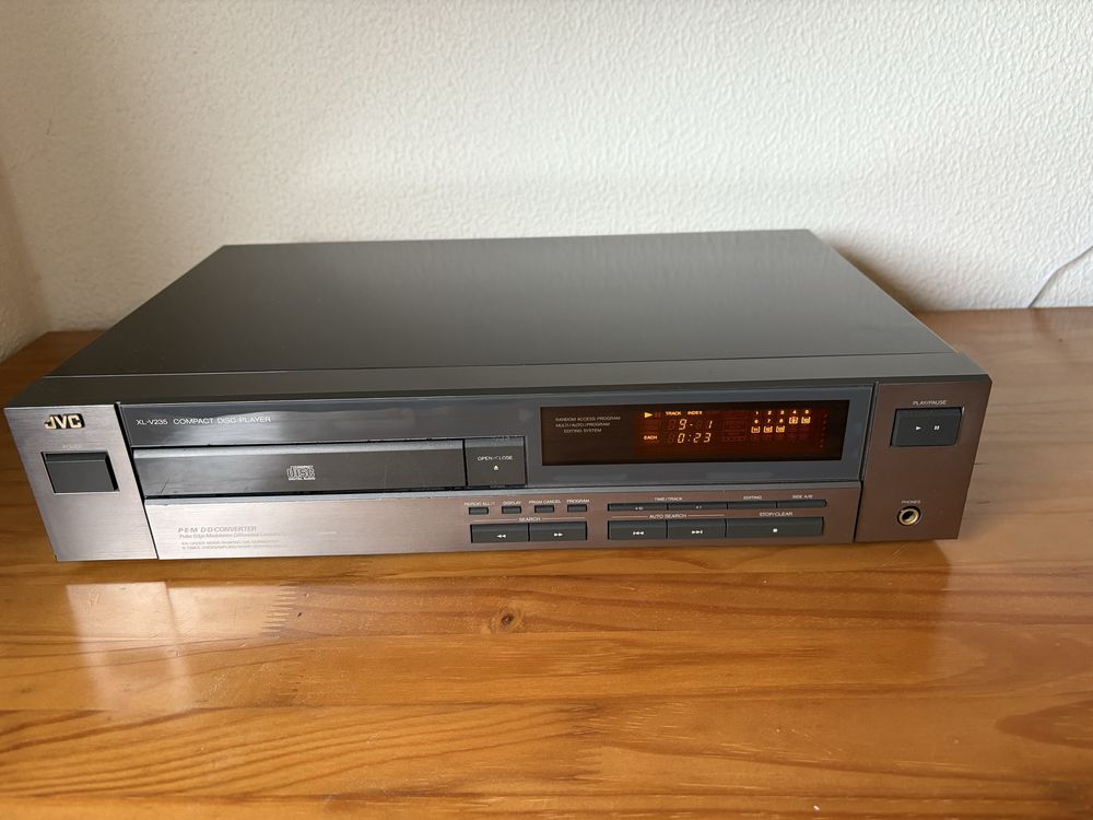 Leitor CD JVC XL-V235
