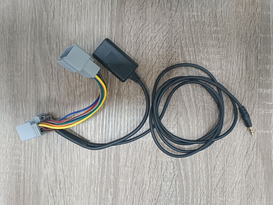 Bluetooth AUX-адаптер AWM BTM-13 для Volvo