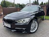 BMW Seria 3 328i XDrive Luxury Line