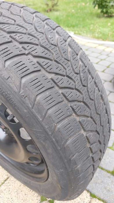 4x Bridgestone Blizzak LM32 ZIMA 205/55 R16 + felgi stalowe 5x112 VW
