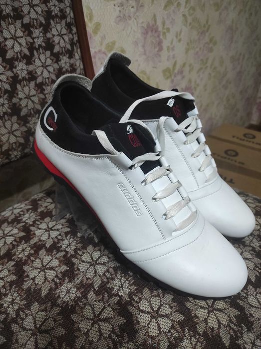 Чоловіче взуття ( черевики/лофери/туфлі/дитяча обув і т.д)