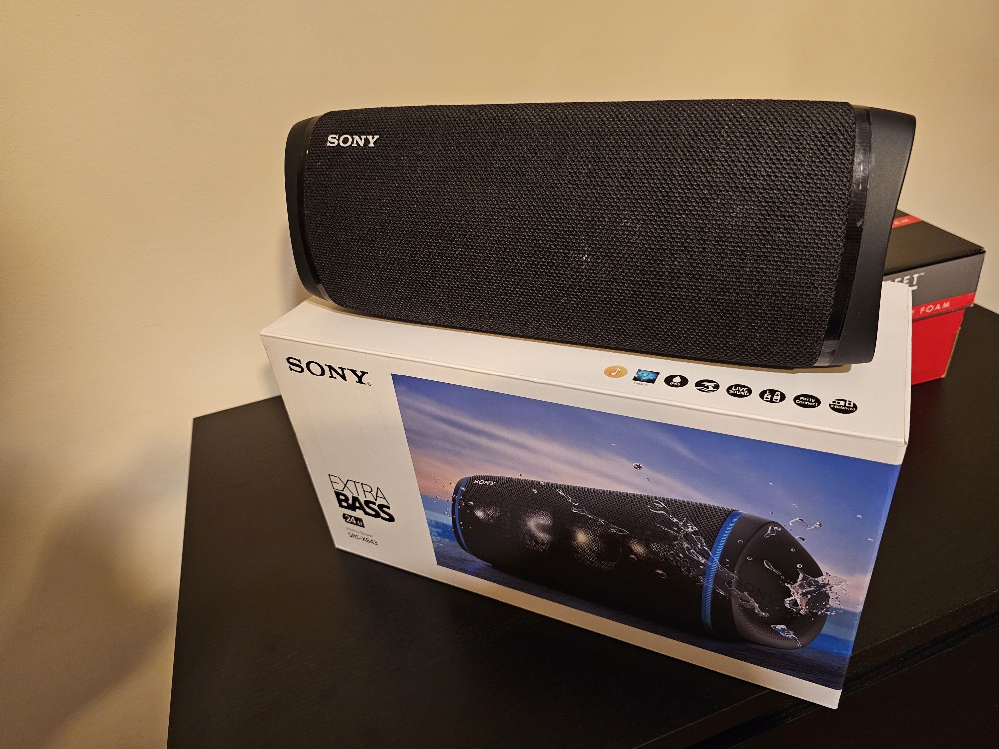 Coluna Sony XB43 como nova