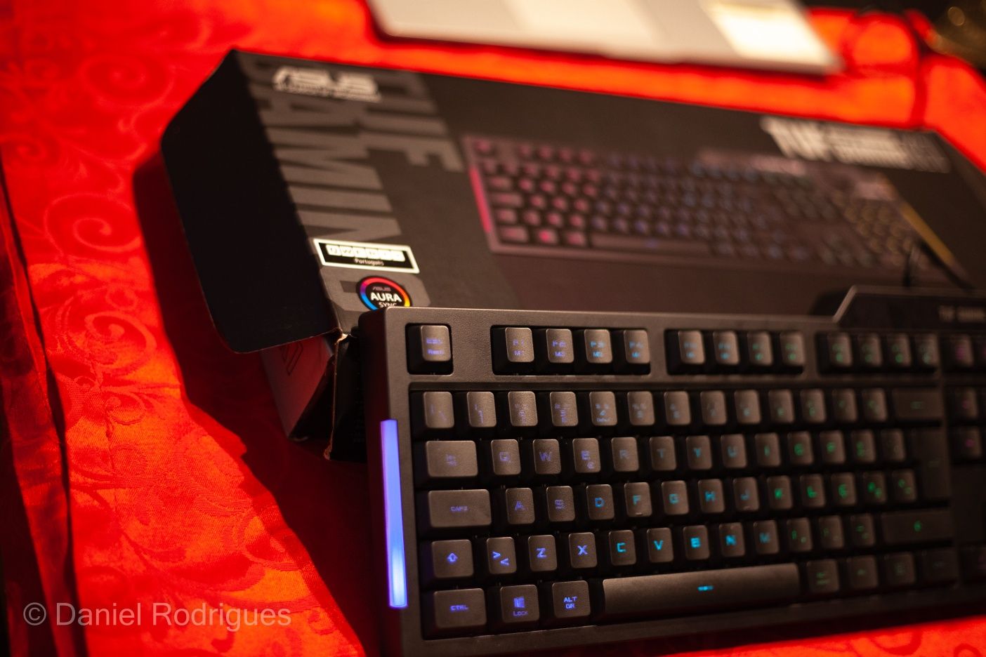 Teclado Asus TUF Gaming K1