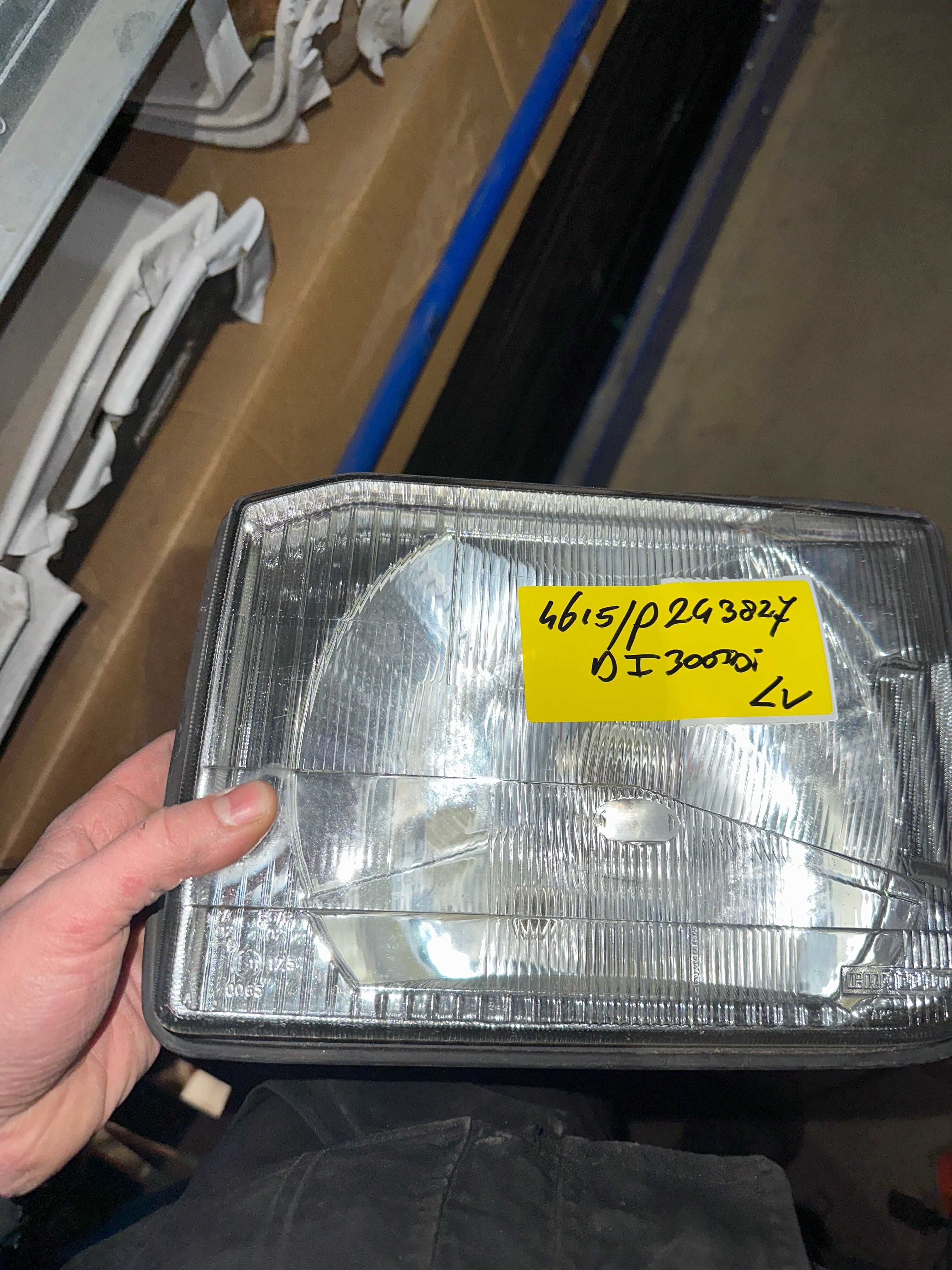 Land Rover Discovery 300 farol farois stc1235 stc1236