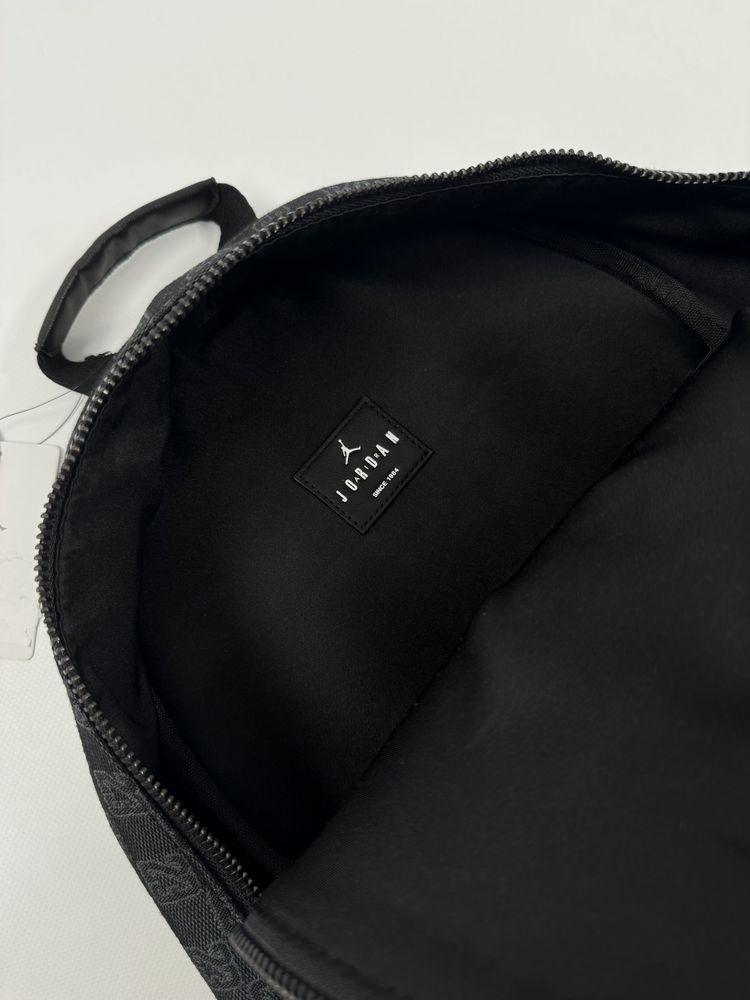 ОРИГІНАЛ | Jordan Monogram Backpack Рюкзак FJ6784-011