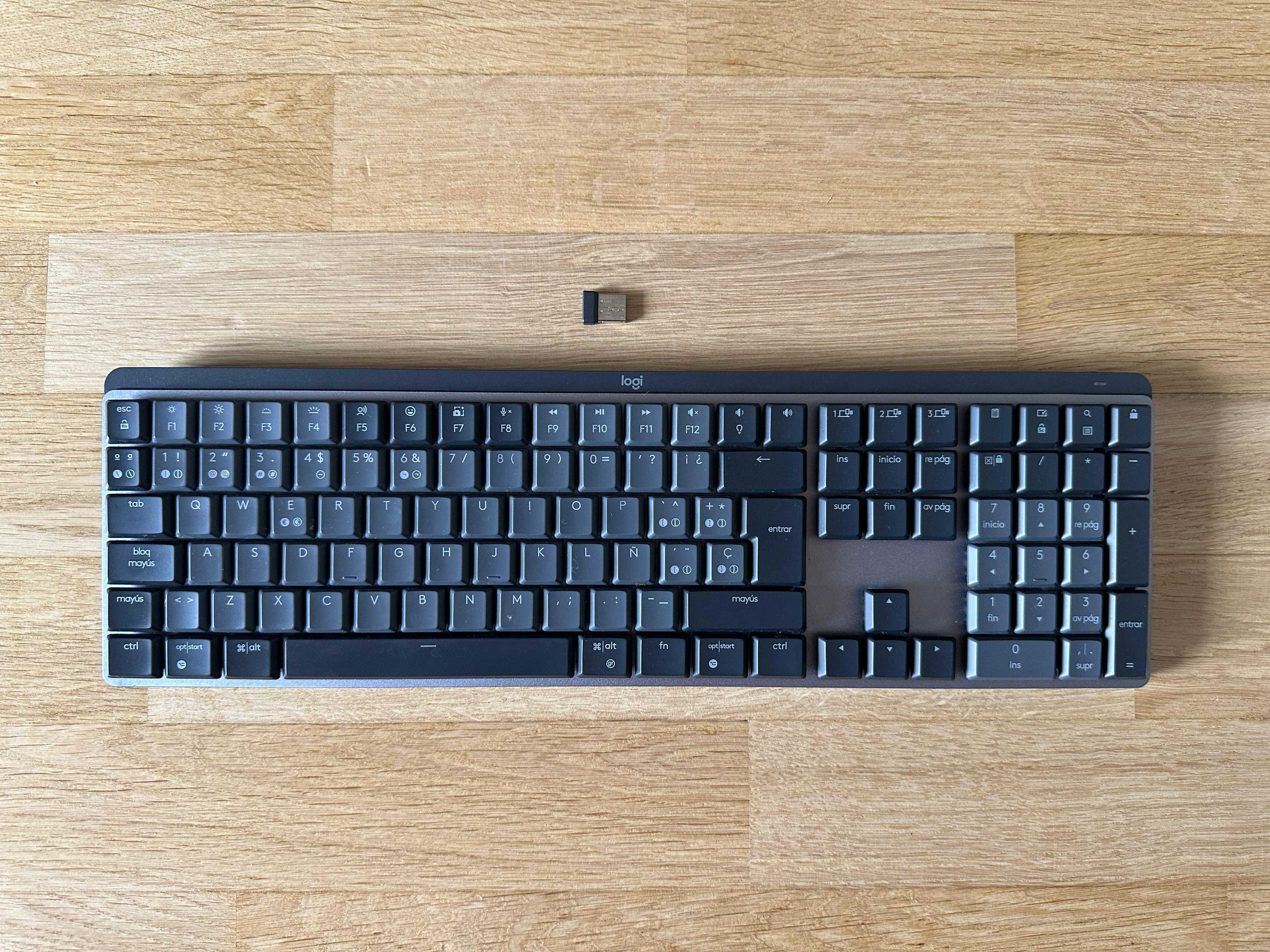 Logitech MX Mechanical – hiszpańska, Bluetooth