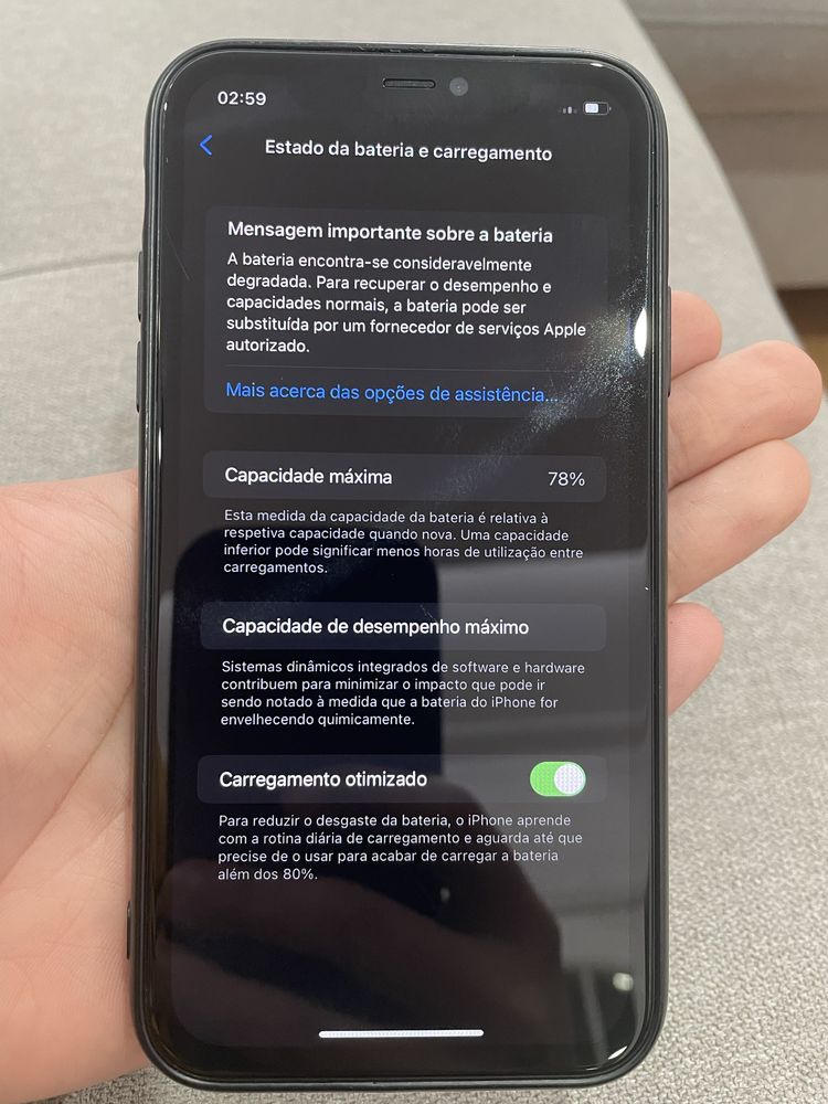 iPhone 11    64GB  c/caixa  COMO NOVO