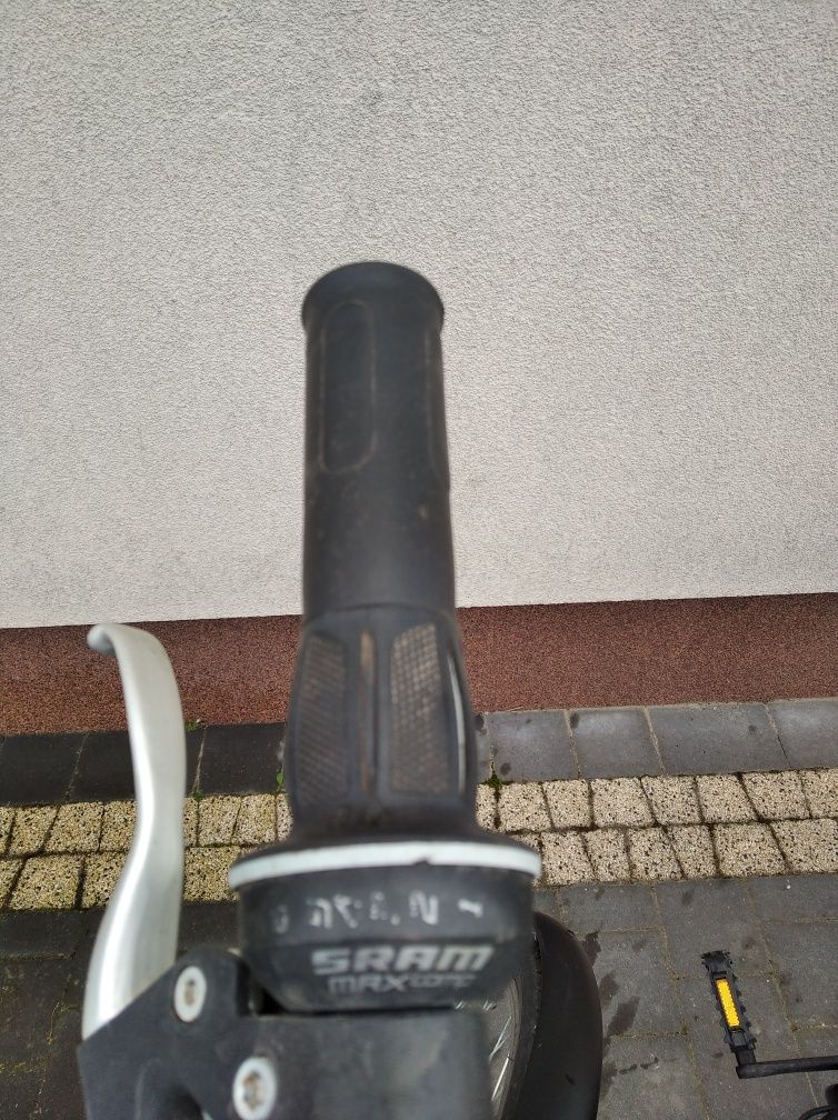 Rower miejski Btwin elops 3