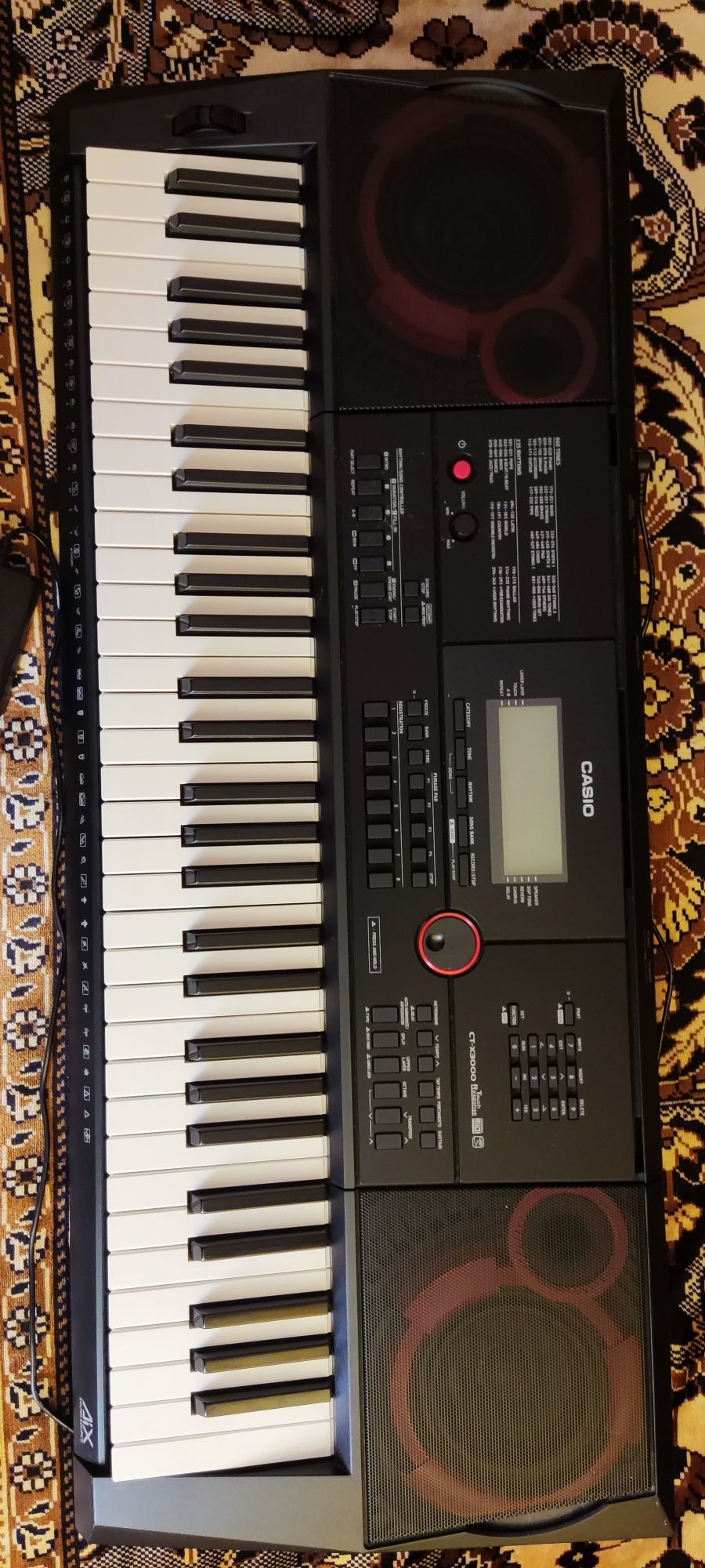Синтезатор CasioCT-X3000