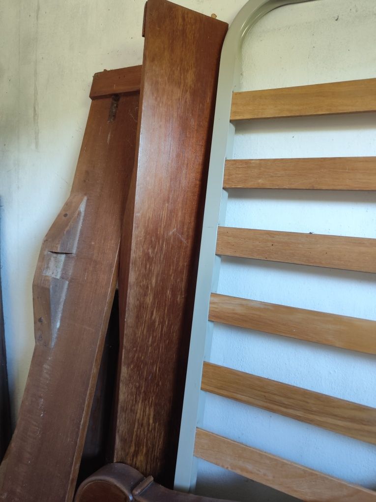 Mobília de  quarto de casal  antigo
