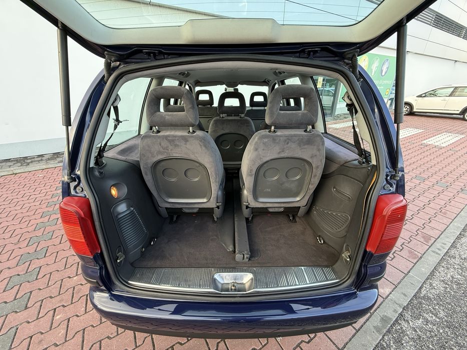 Volkswagen Sharan 1.9 TDI 130cv 7 Lugares Nacional 2003