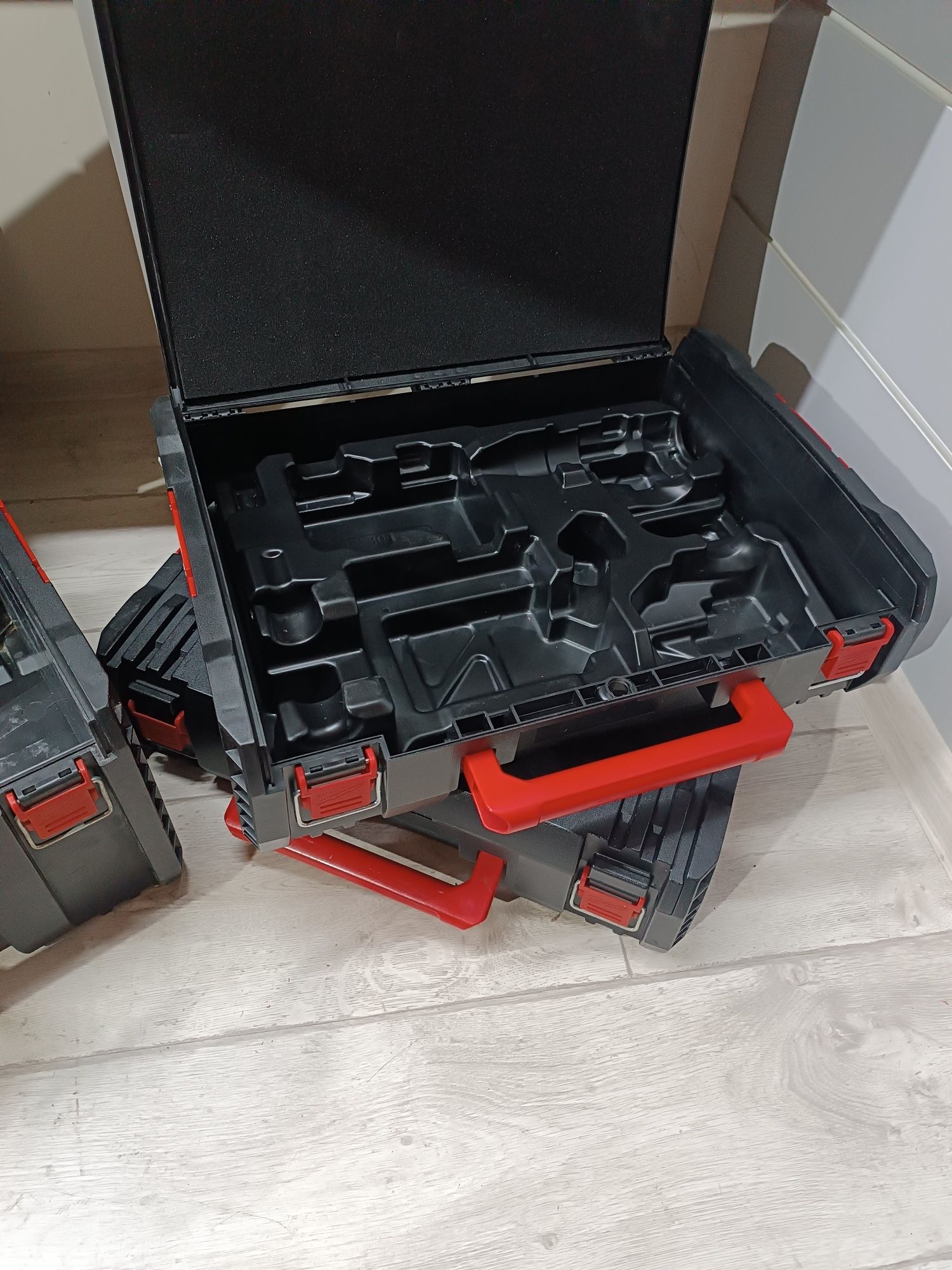 Milwaukee M18 Мілвоке кейс для шуруповерта