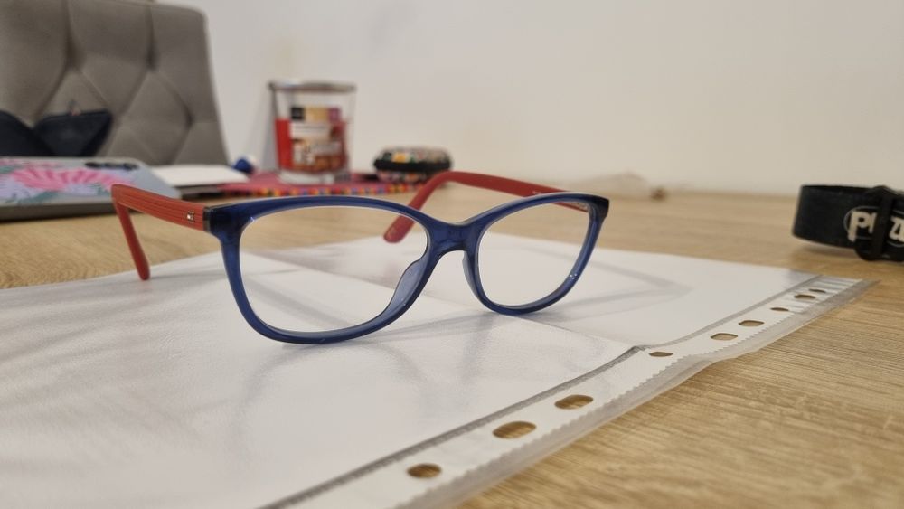 Oprawki korekcyjne Tommy hilfiger
