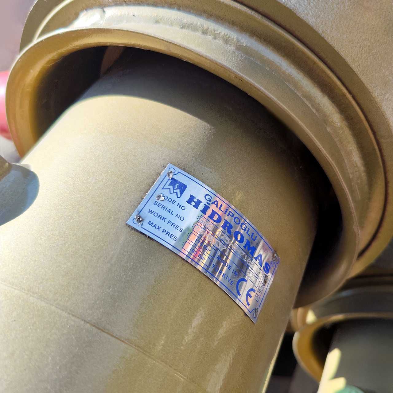 Гідроциліндр підйому кузова в наявності Hidromas GHS 135-3-4260-L1752C