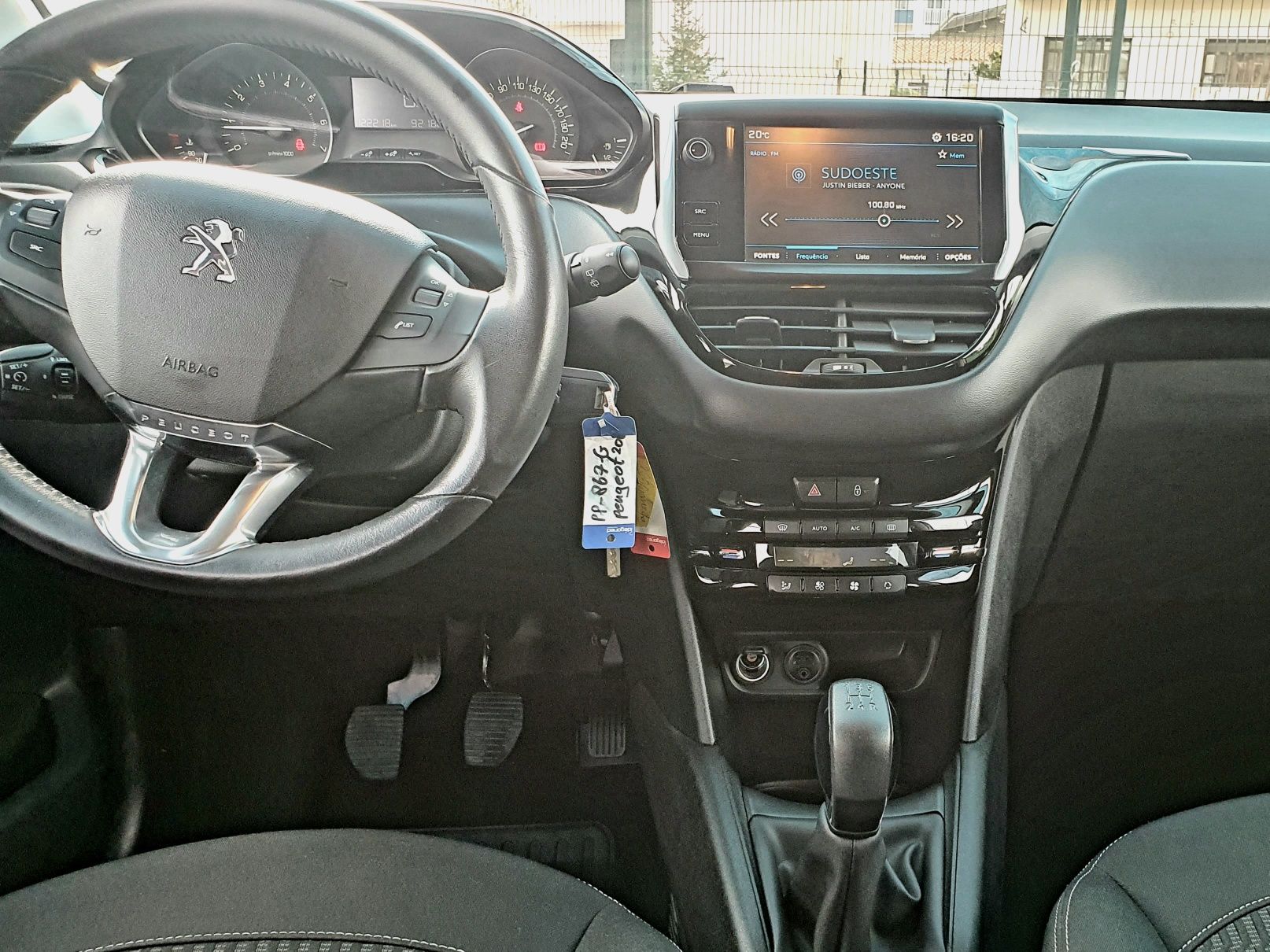 PEUGEOT 208/2017