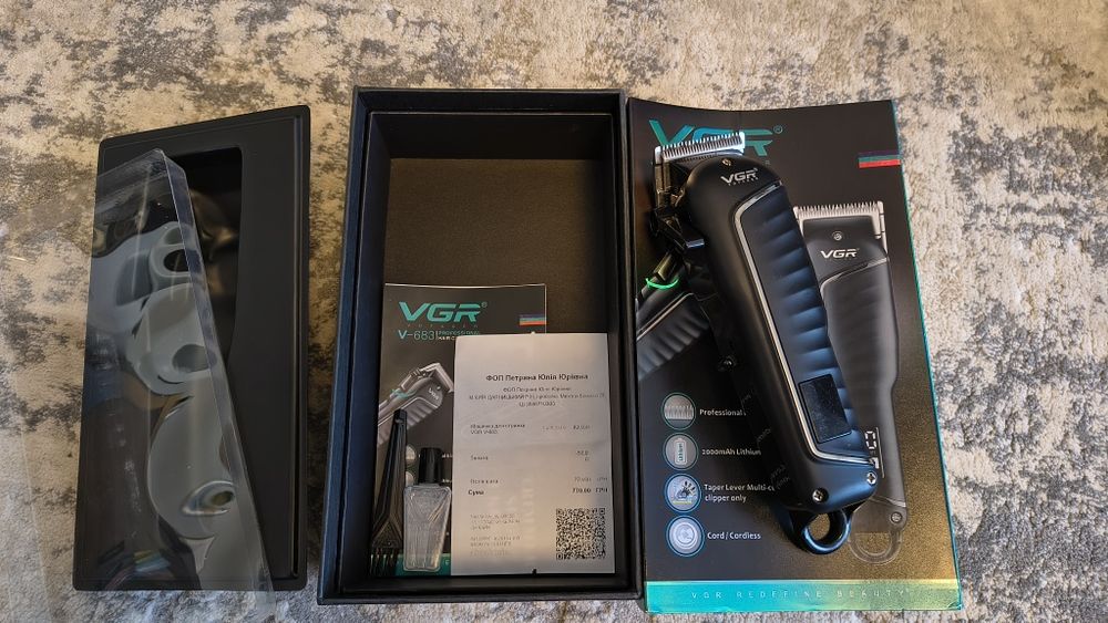 Машинка для стрижки VGR V-693