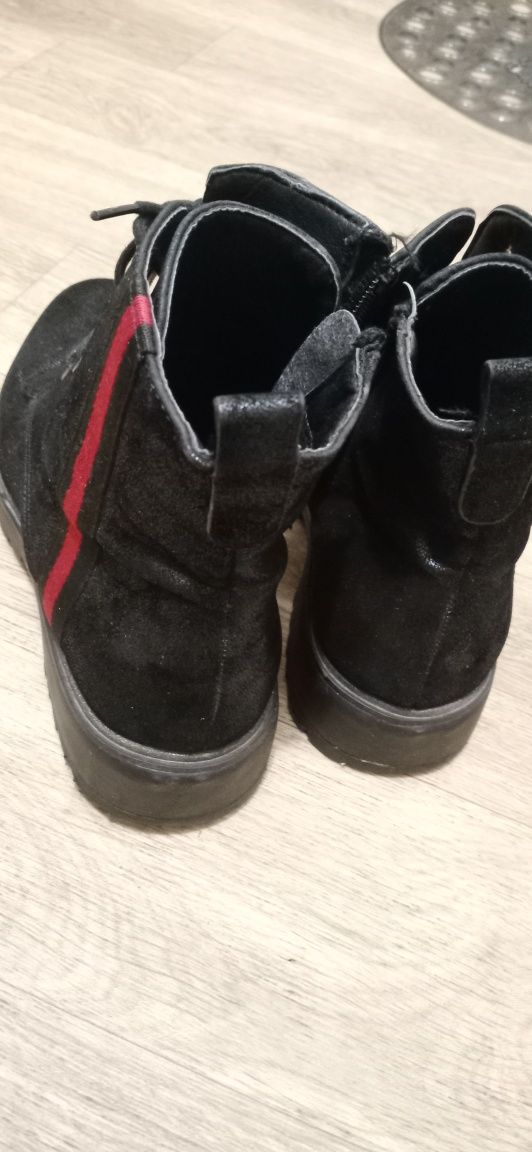 Ботинки черные (осень)