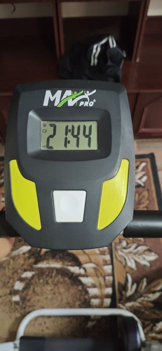 Продам беговую дорожку (механическая)