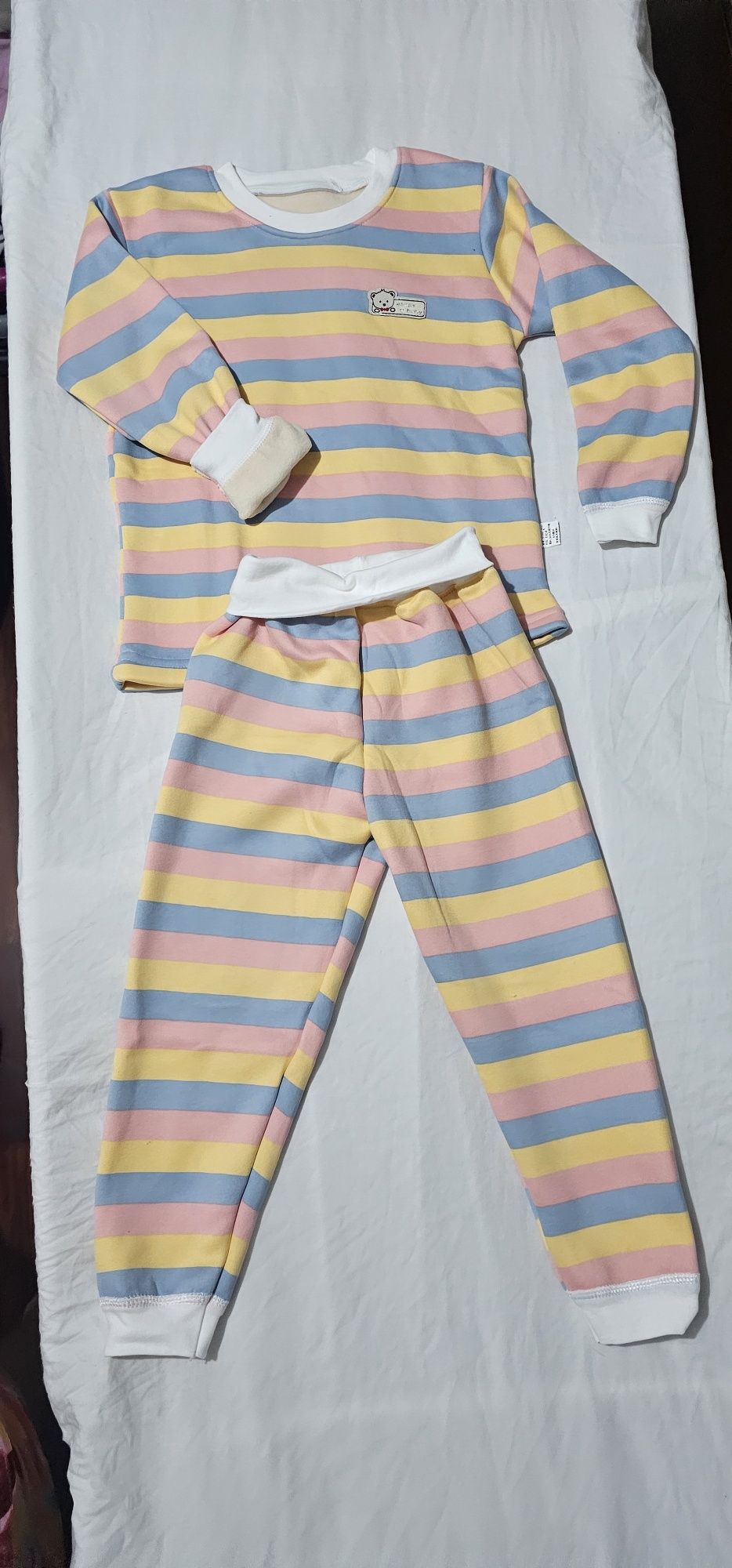 Pijama cargado inverno novo 2-3 anoss