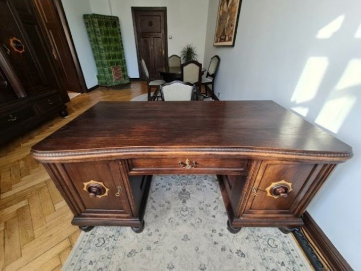 Meble gabinetowe, antyki, biurko,  szafa, stół, krzesła