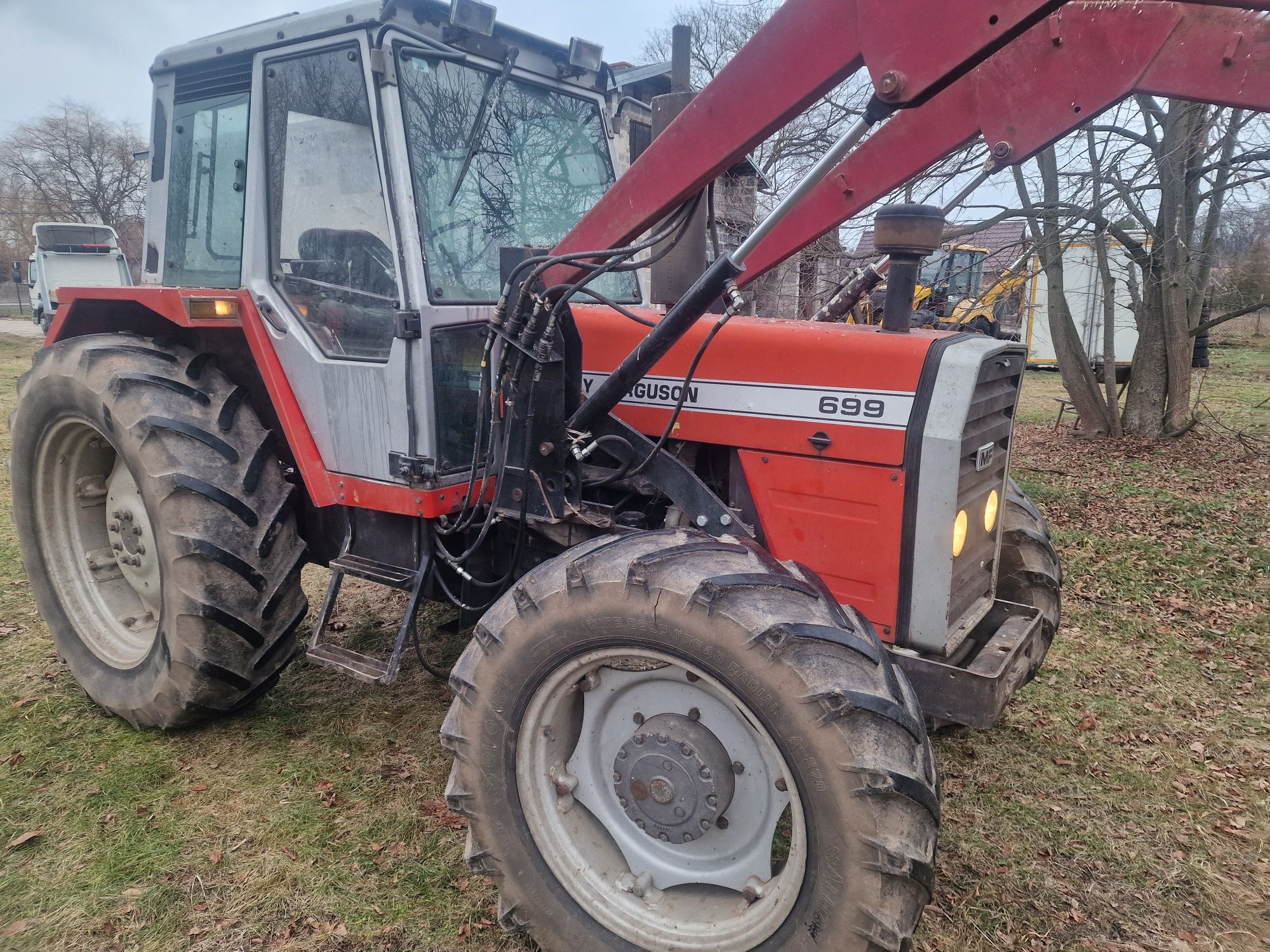 Massey ferguson 699 105KM