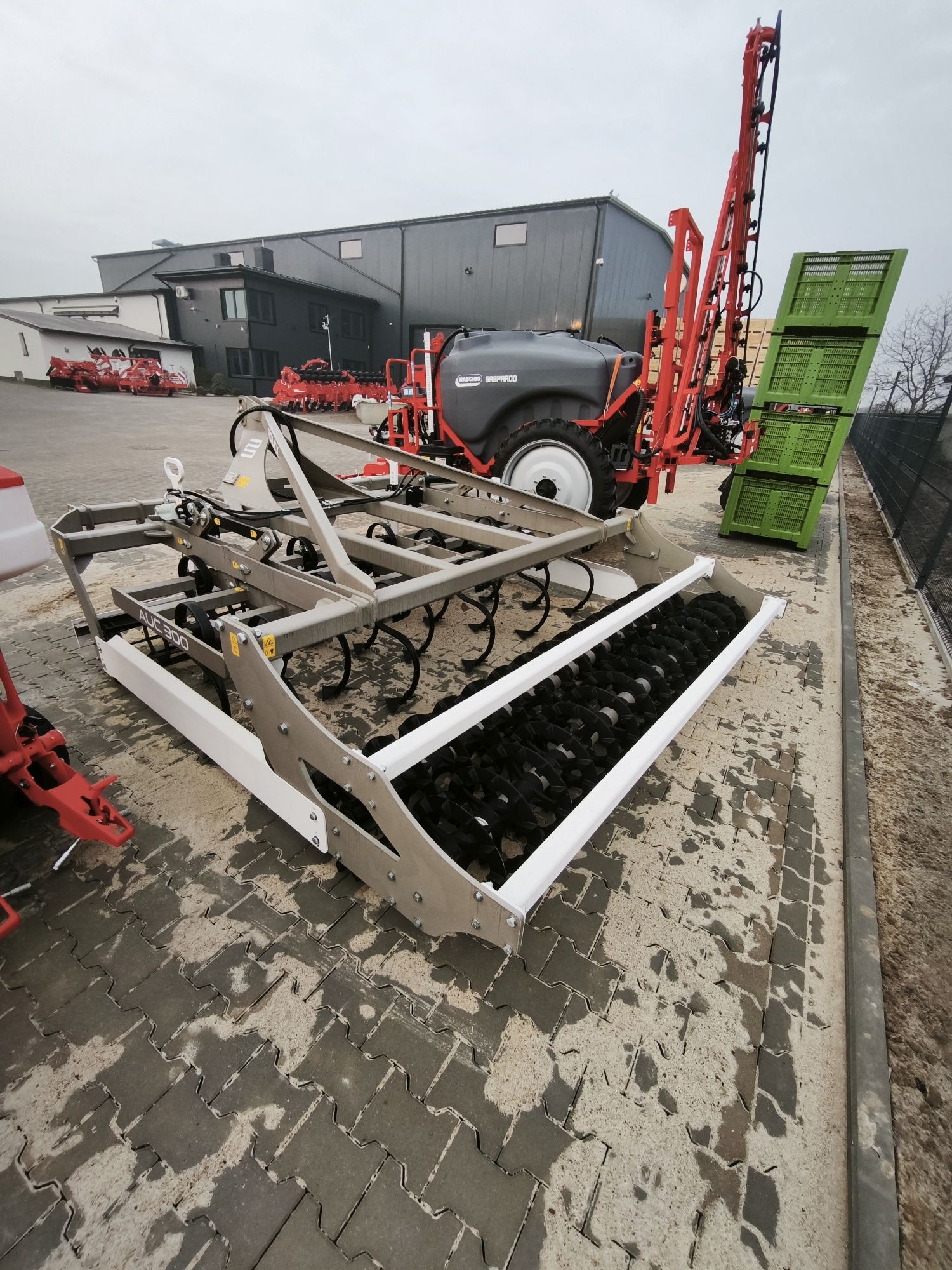 Agregat uprawowy Compactor AUC 300