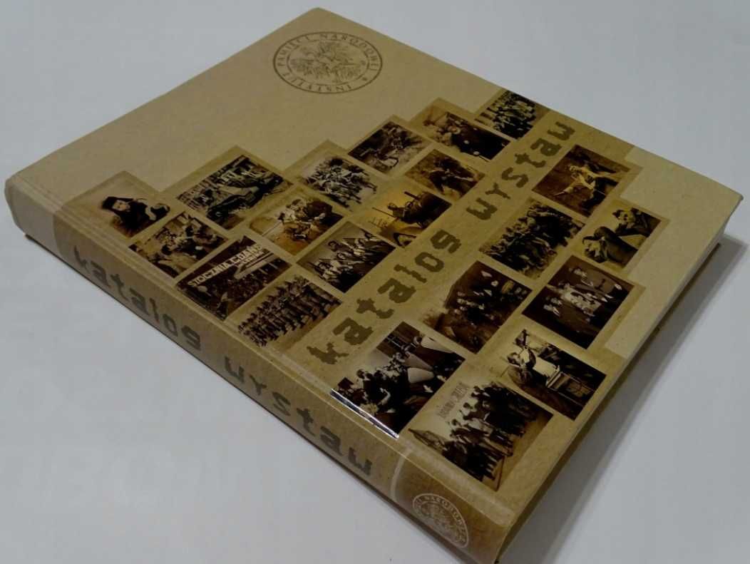 Katalog wystaw IPN