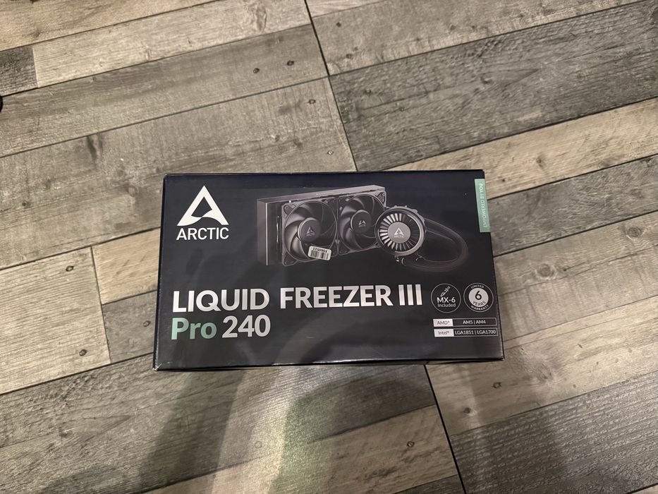 Chłodzenie wodne Arctic Liquid Freezer III Pro 240