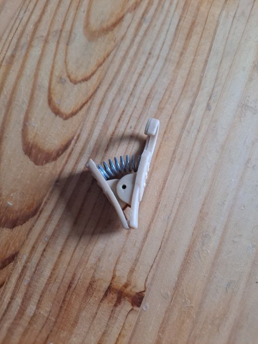 Żabki do firan plastikowe