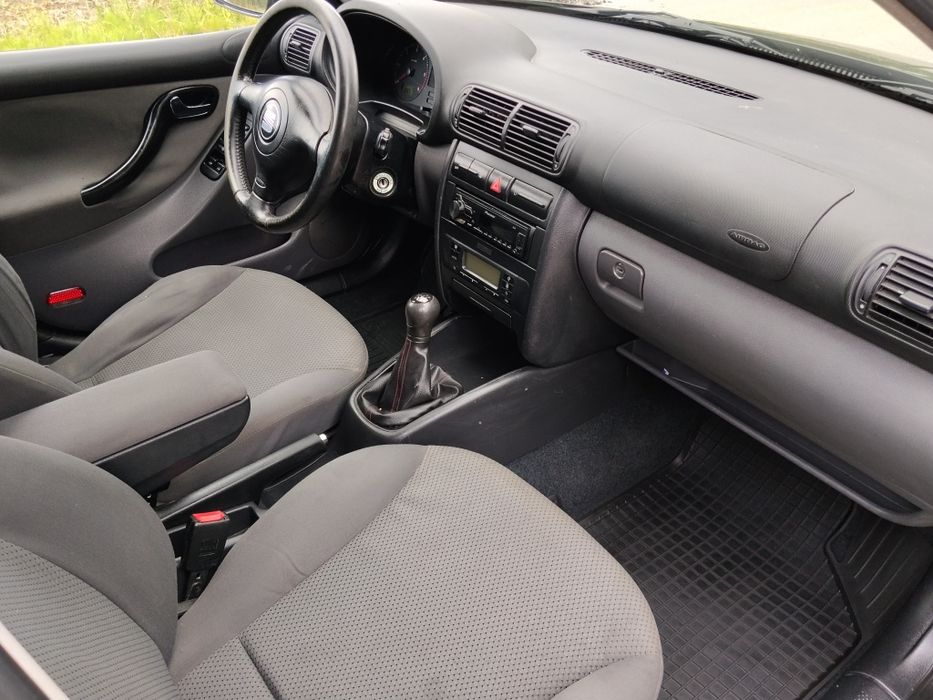 Seat Leon 1.9 TDI 2002r. 110 km Zwykła pompa Stan dobry Nowy rozrząd