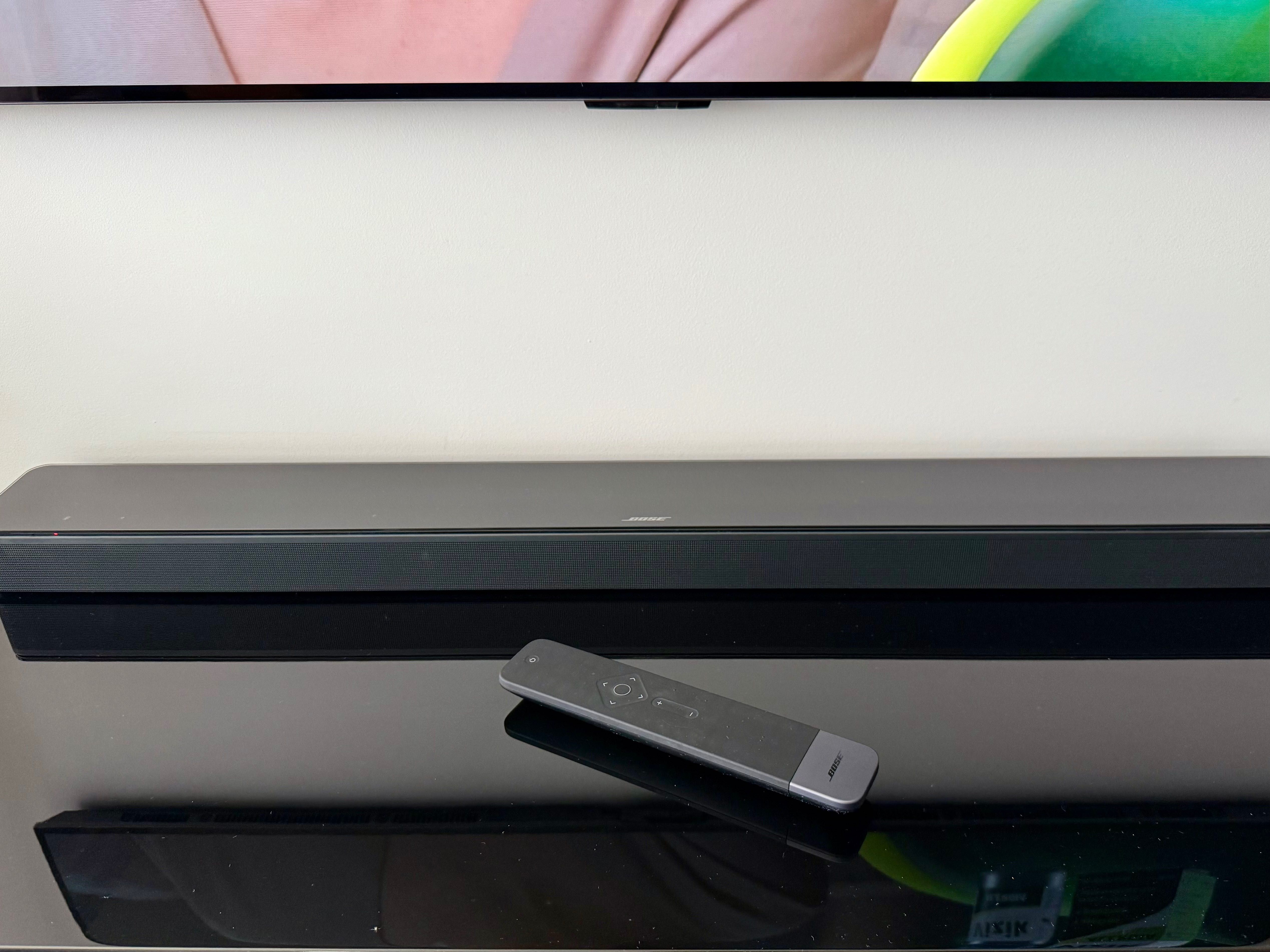 Bose Soundbar 700 czarny + Bass Module 700 + Surround Speakers czarny