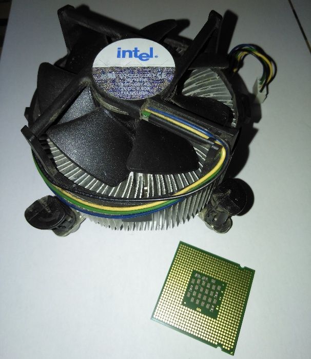 Processador Intel Celeron Dual Core e Dissipador