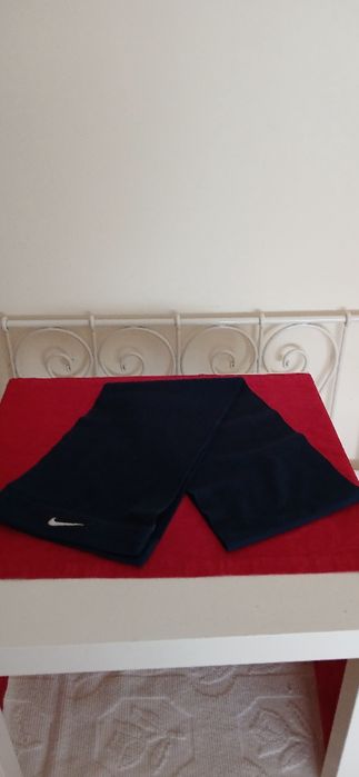 Cachecol azul escuro, Nike