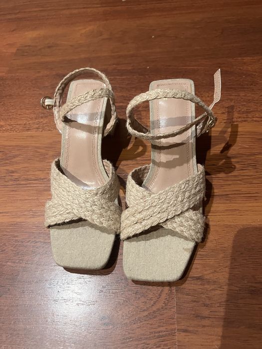 Sandálias Bege Lefties