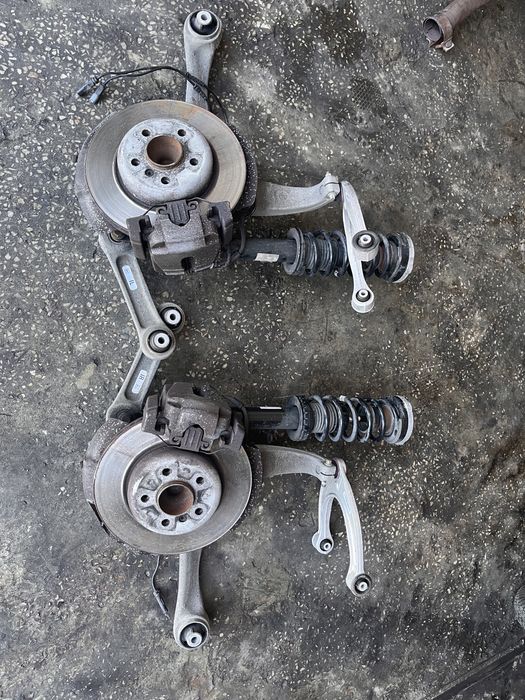 Bmw 5 f10 f11 zwrotnica zawieszenie prawe lewe kompletne