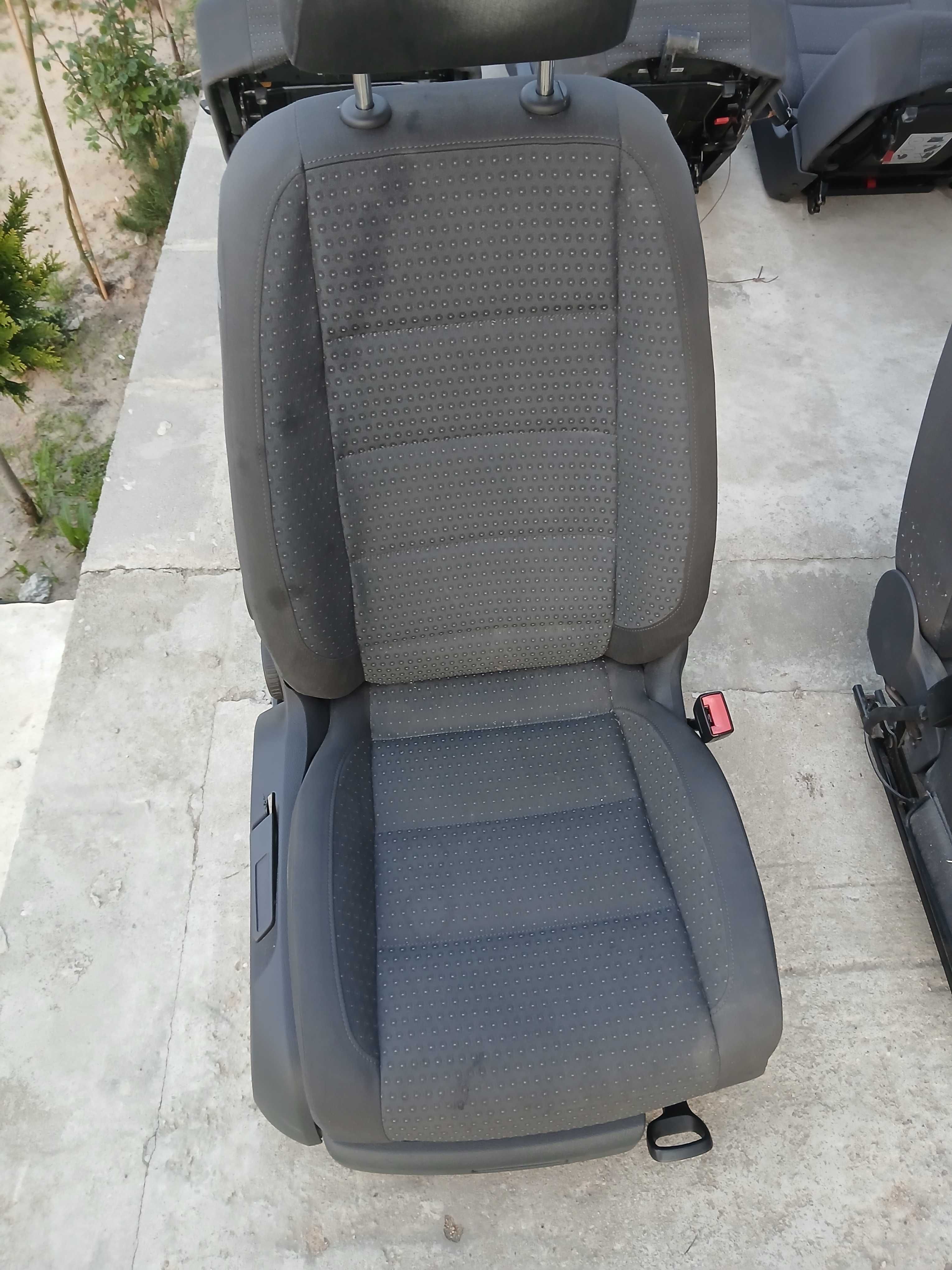 vw touran komplet foteli 7 osobowe