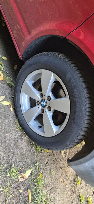 Koła wielosezonowe 17" 5x120. BMW. Transporter T5. Opony Michelin
