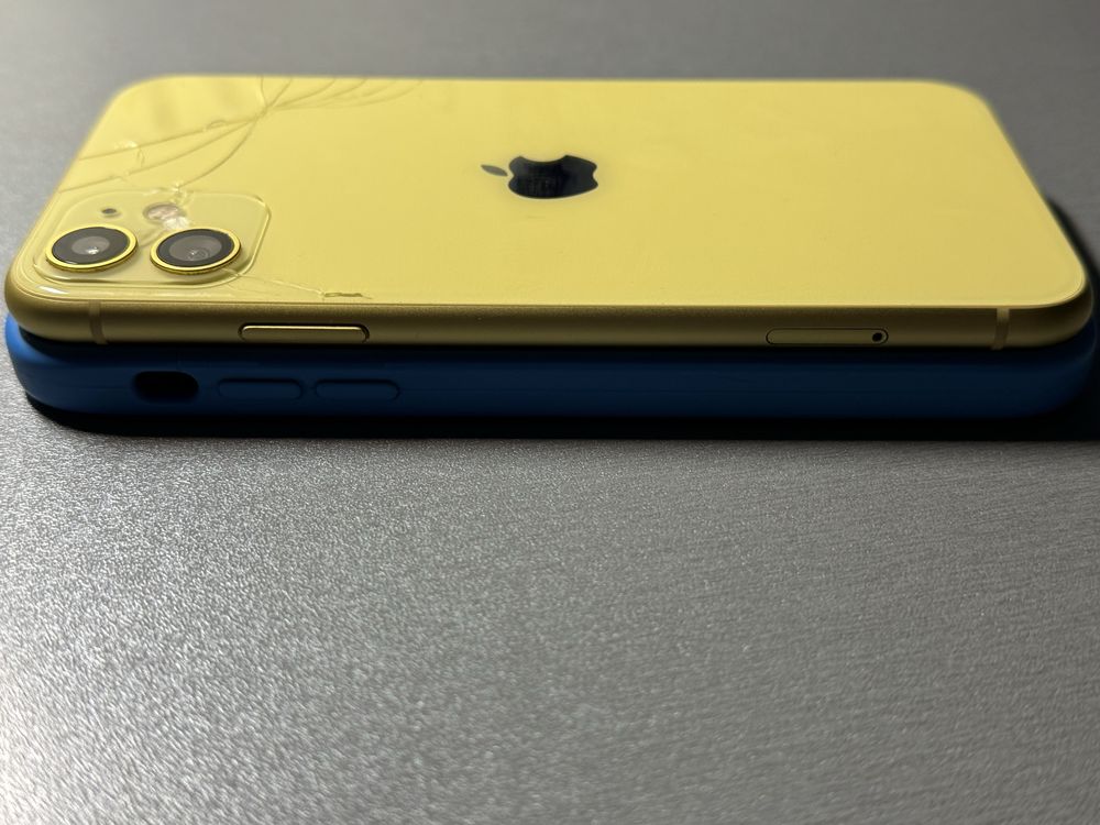 Iphone 11 128gb neverlock, все працює, 81%акб