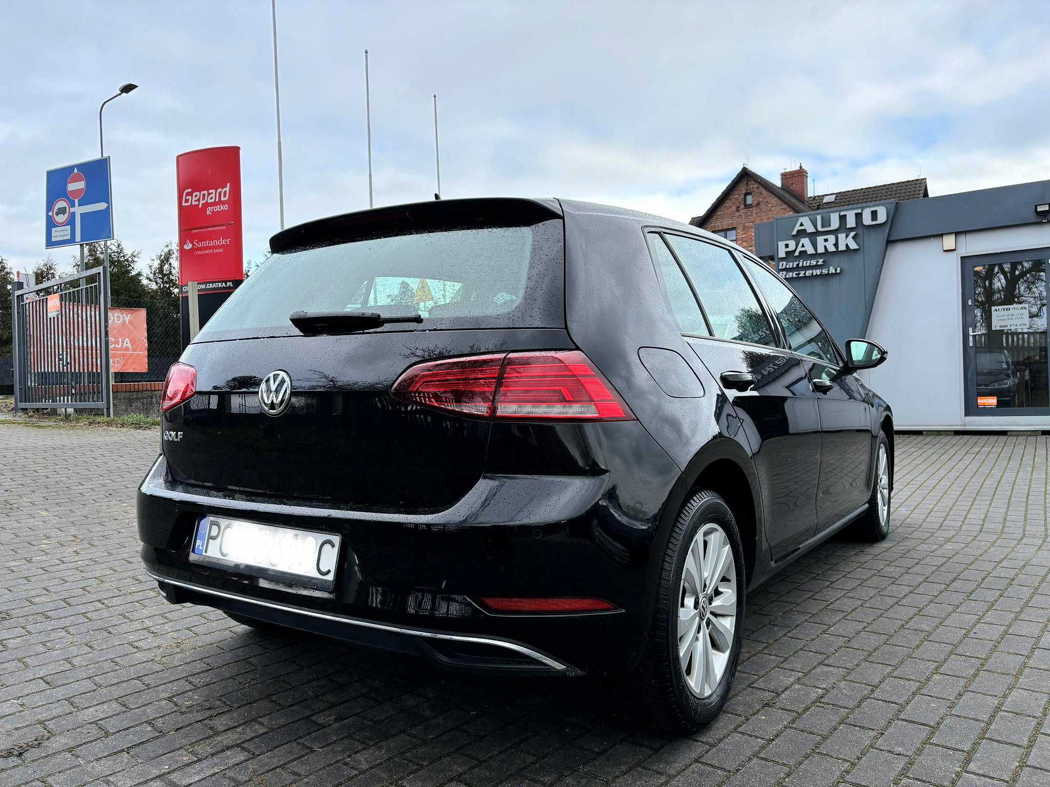 Samochód osobowy Volkswagen Golf