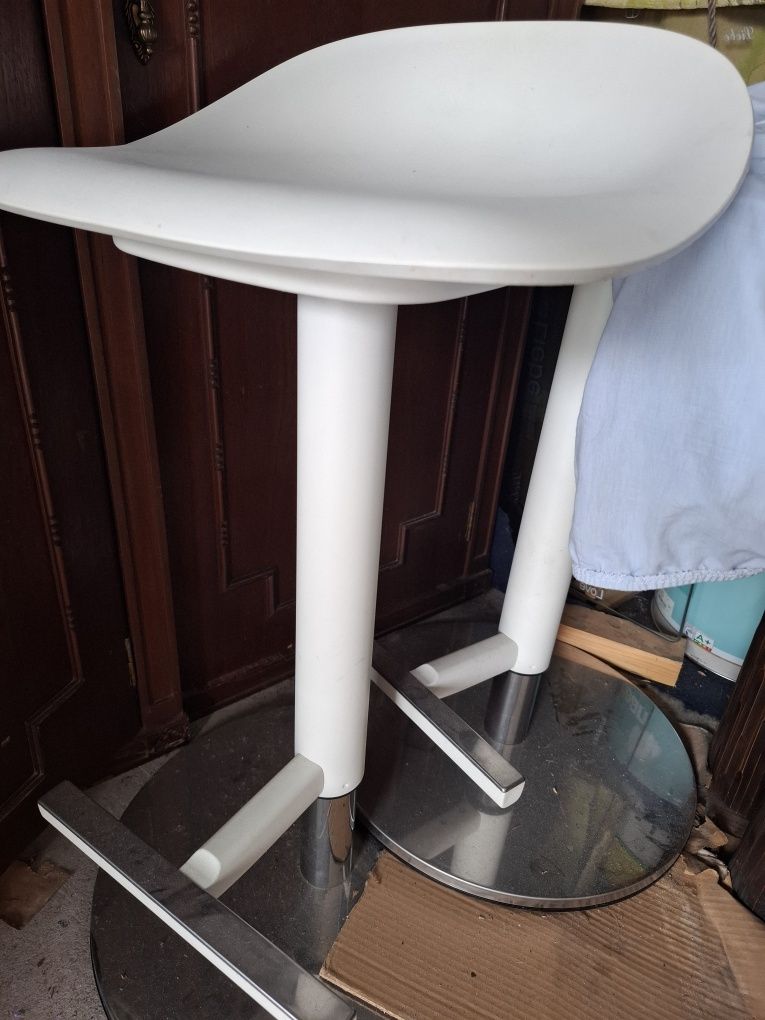 Banco Alto Branco IKEA