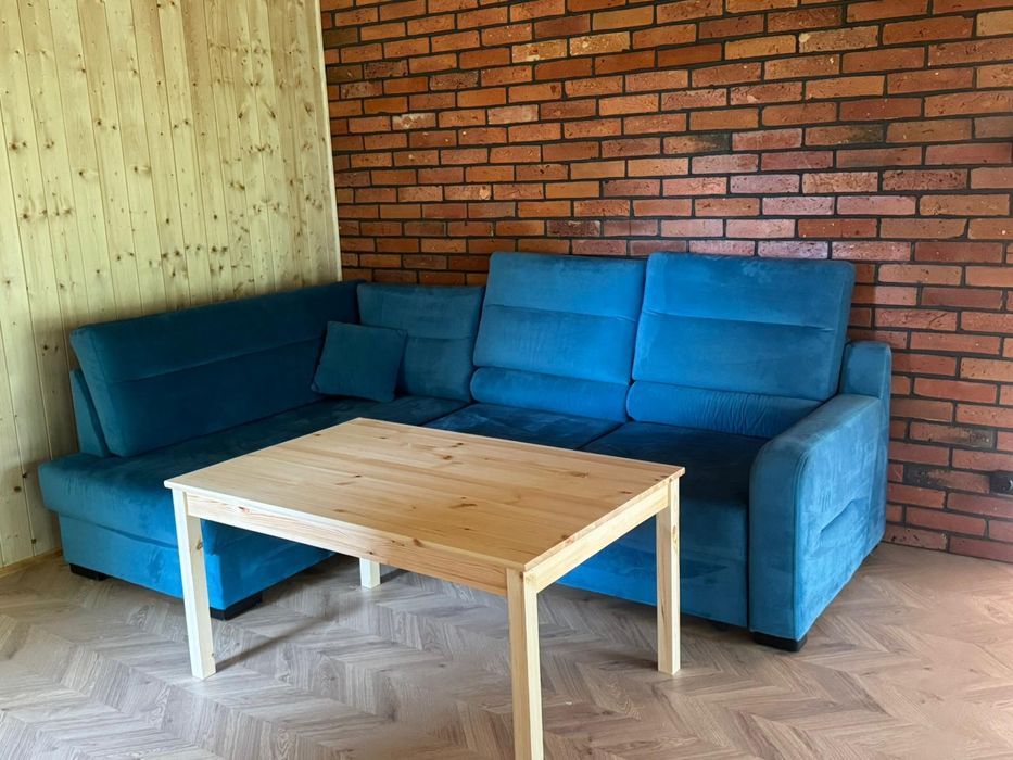 Wolny 18-21..09 Domek nad jeziorem Wielkie Leźno z pomostem i łódka, w