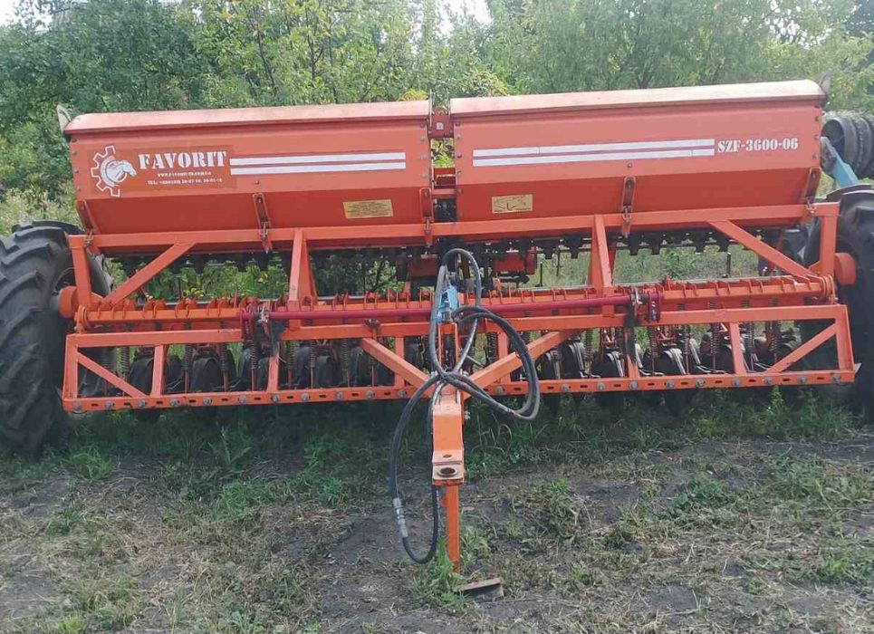 Сівалка зернова СЗФ-3.6, ФАВОРІТ, CZF-3.6, прикатка, редукторна, 2015