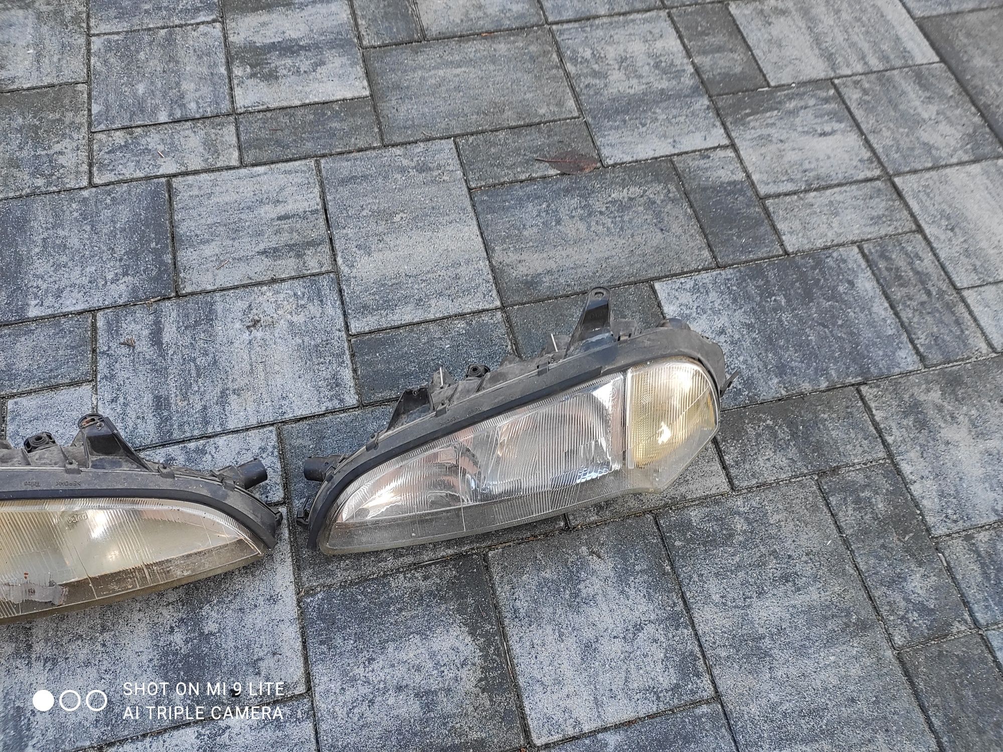 Reflektor lampy przód Opel Tigra A Komplet Europa