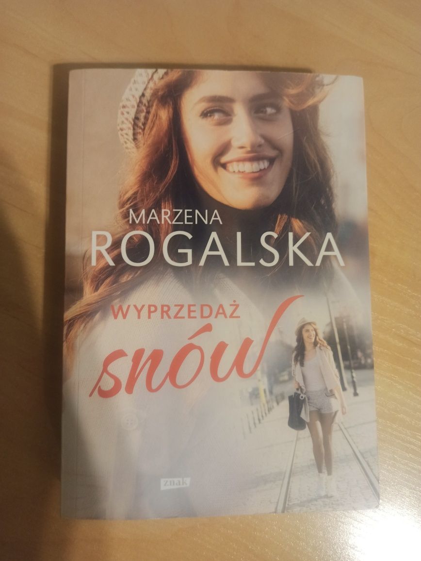 Książka "Wyprzedaż snów" Marzena Rogalska
